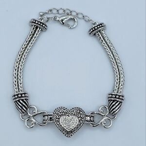 Lia Sophia Silvertone Heart Bracelet #747